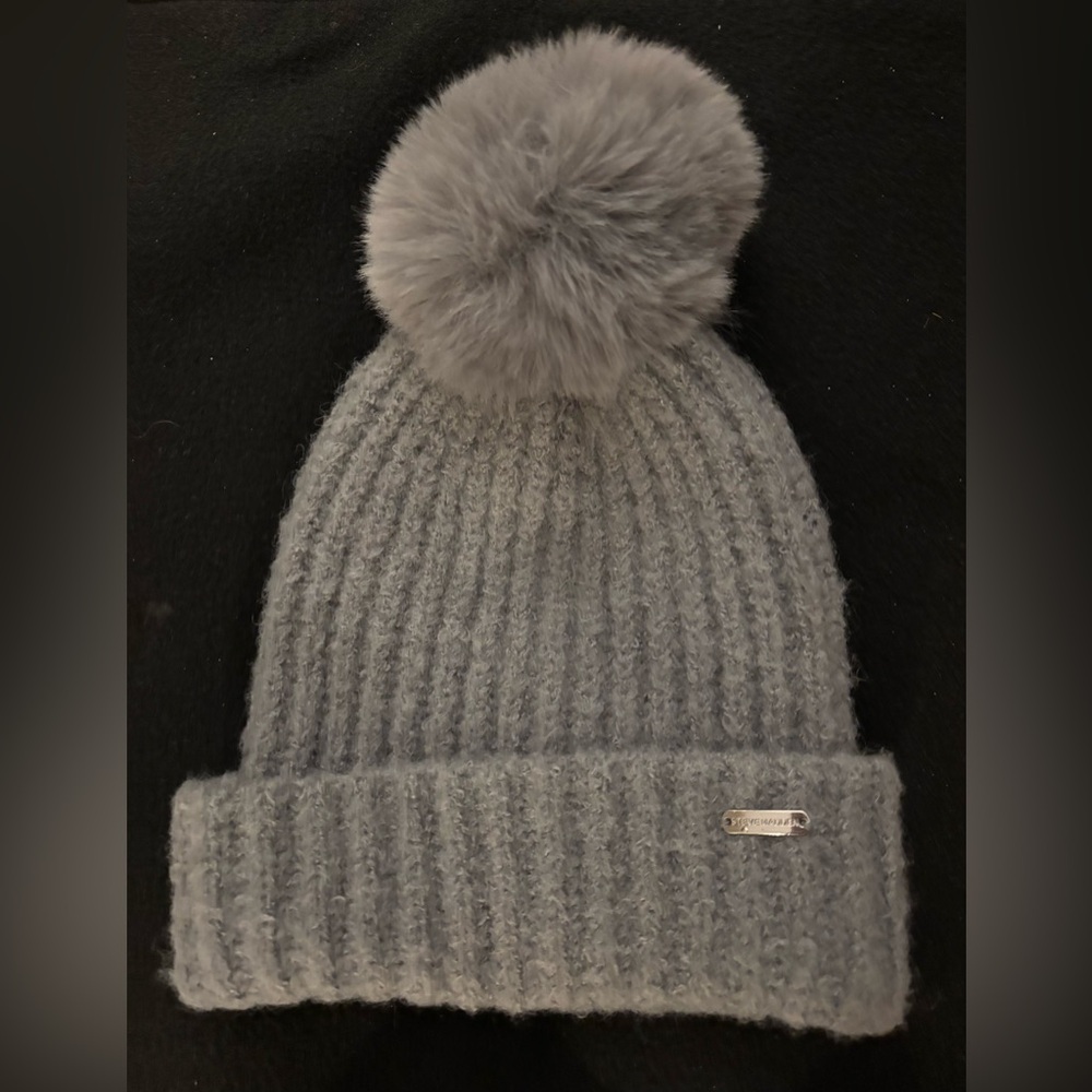 Steve Madden Soft Gray Knit Hat